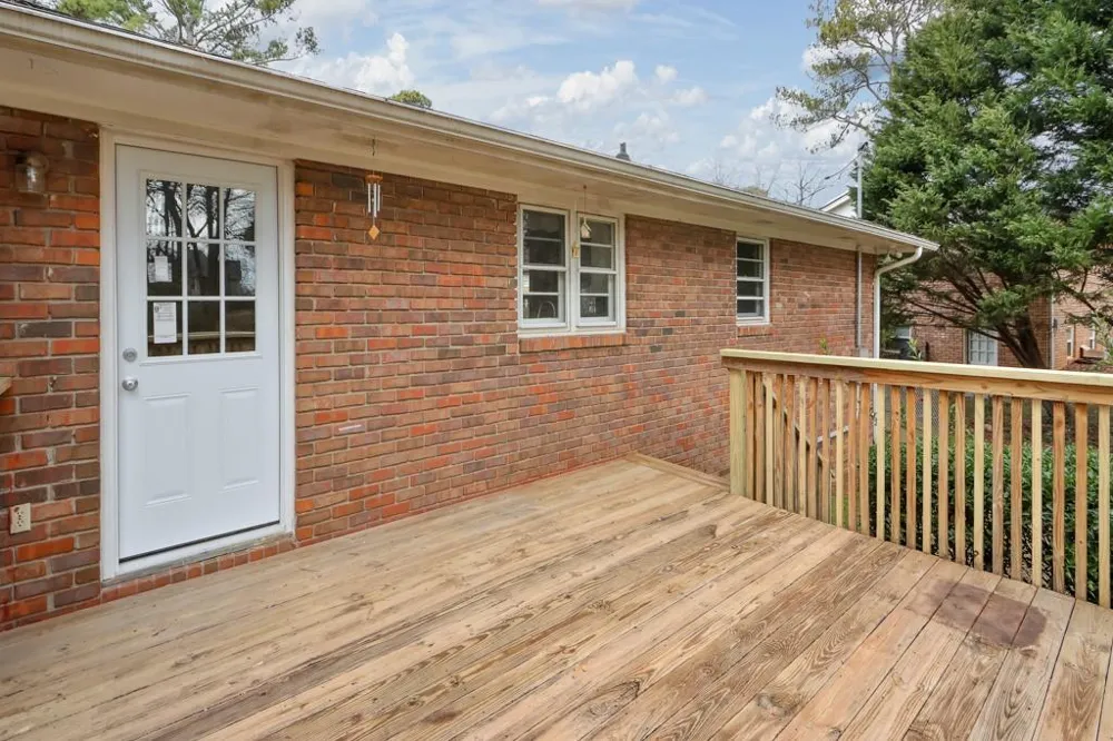 1055 Tuxedo Drive Roswell, GA 30075