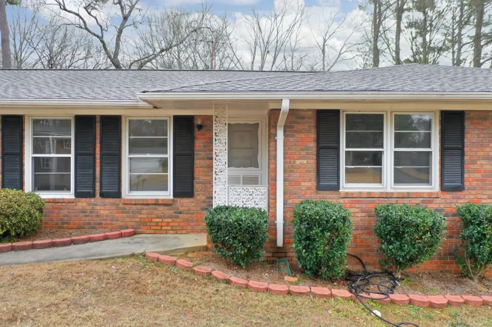 1055 Tuxedo Drive Roswell, GA 30075