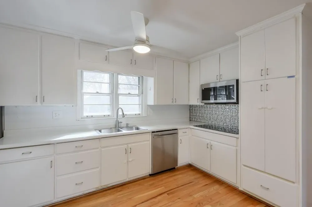 1055 Tuxedo Drive Roswell, GA 30075