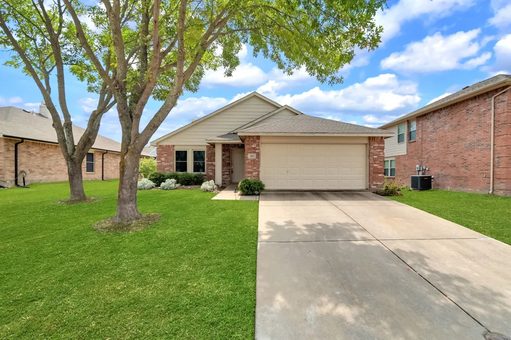 921 Ann Drive Wylie, TX 75098