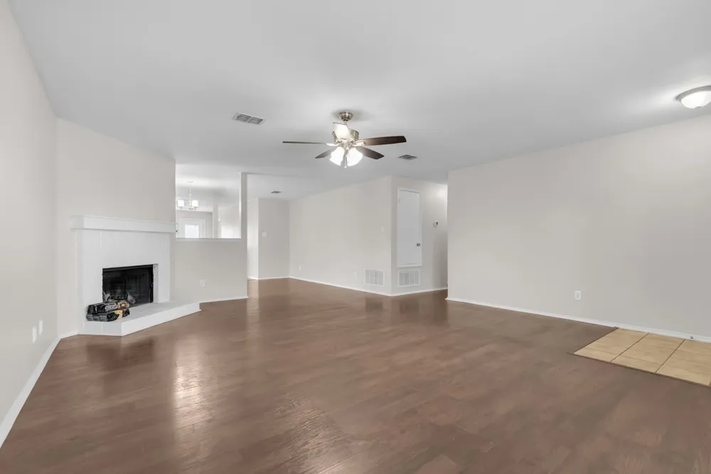 921 Ann Drive Wylie, TX 75098