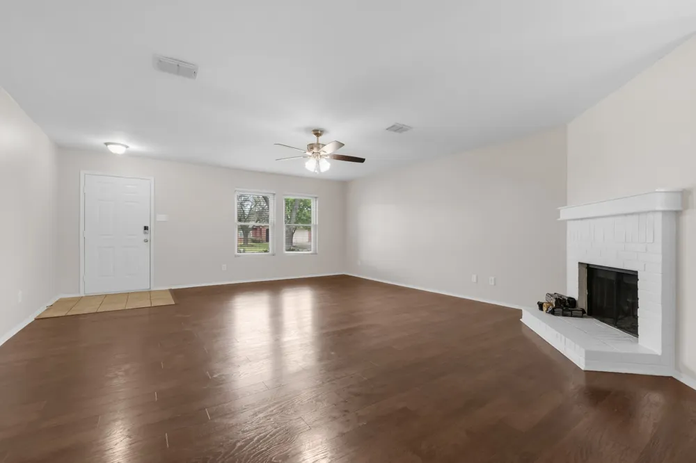 921 Ann Drive Wylie, TX 75098