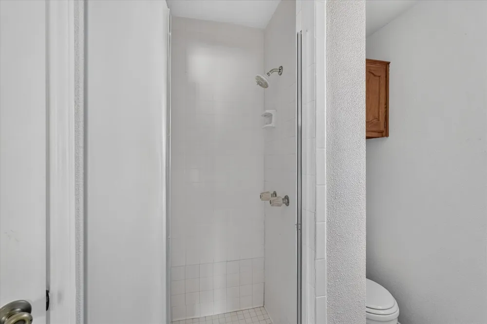 203 Myrtle Avenue Waxahachie, TX 75165