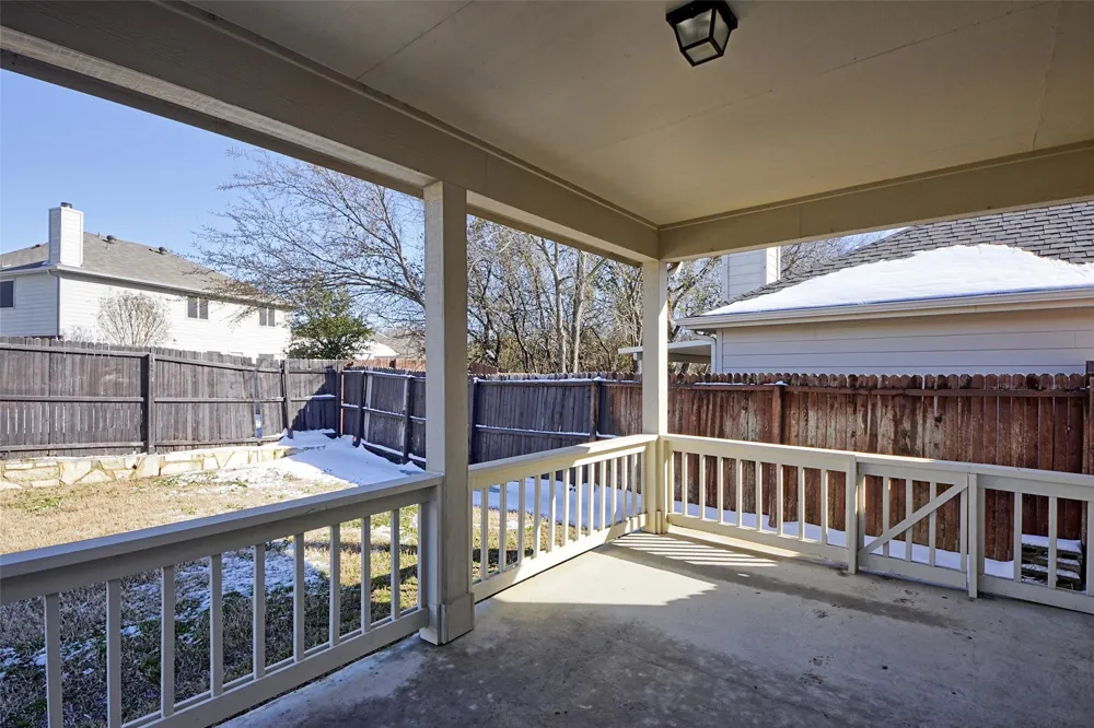 1008 Shearwater Avenue Aubrey, TX 76227