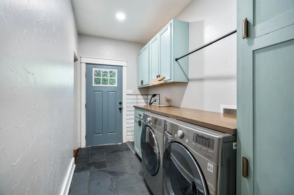 719 Barnett Avenue Dallas, TX 75211