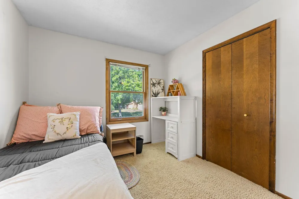 7181 Steepleview Road Woodbury, MN 55125