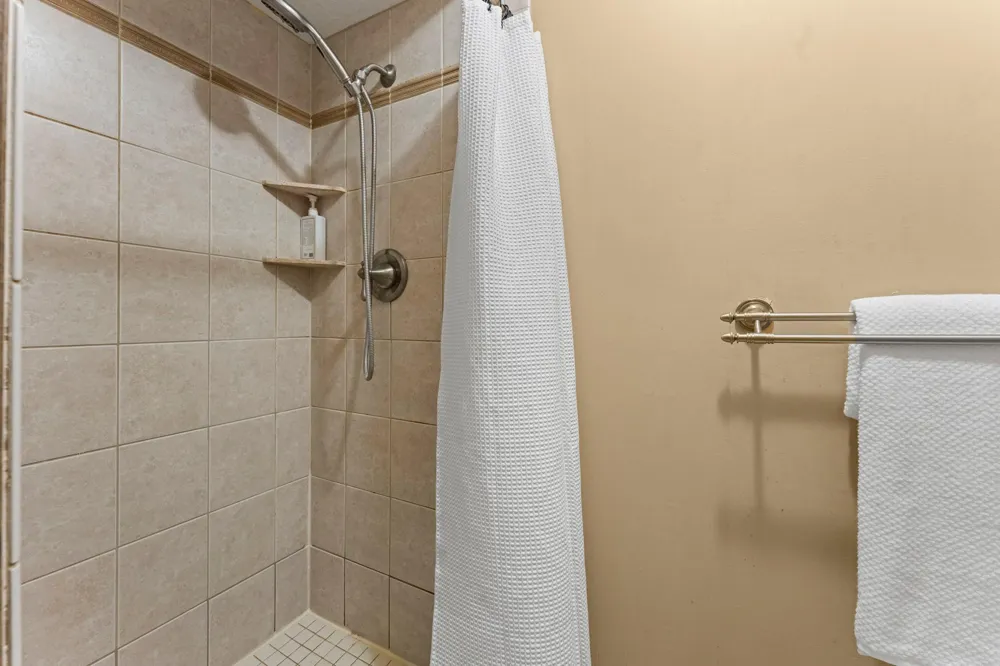 7181 Steepleview Road Woodbury, MN 55125