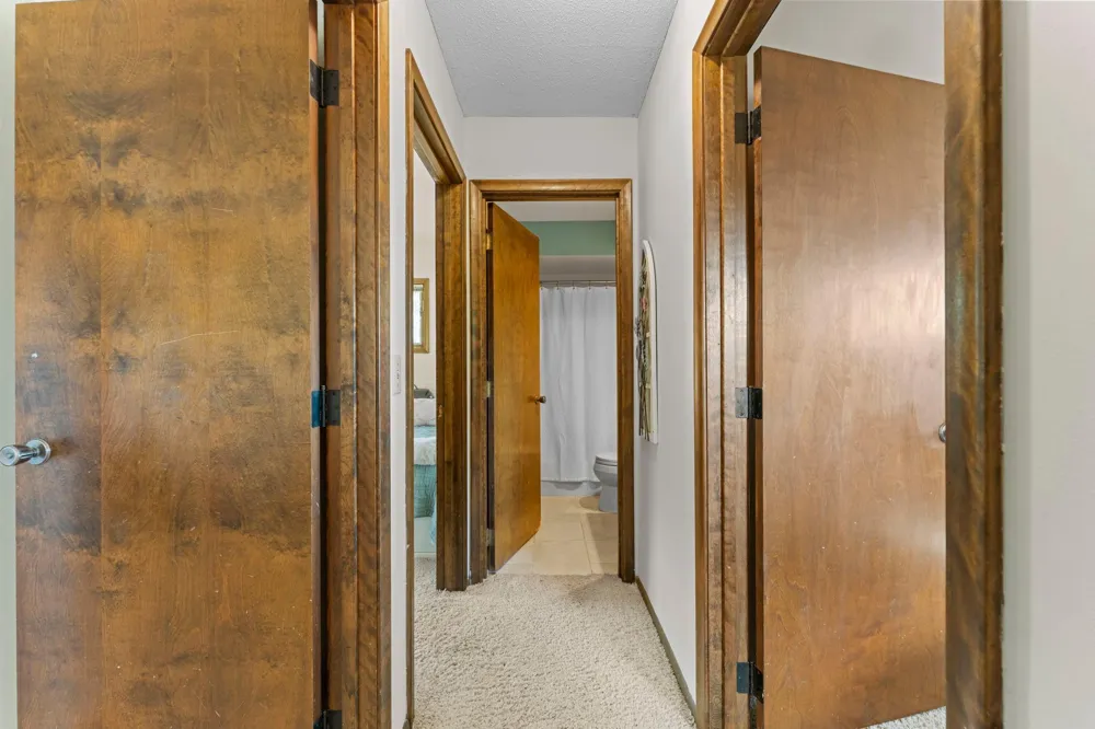 7181 Steepleview Road Woodbury, MN 55125
