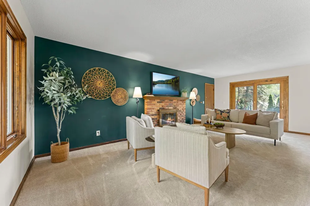 7181 Steepleview Road Woodbury, MN 55125