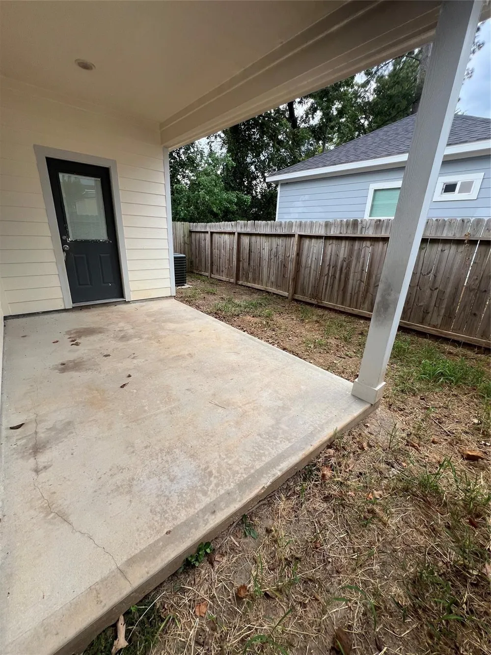 826 Omeara Montgomery, TX 77316