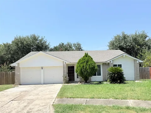 2411 Gunston Ct
