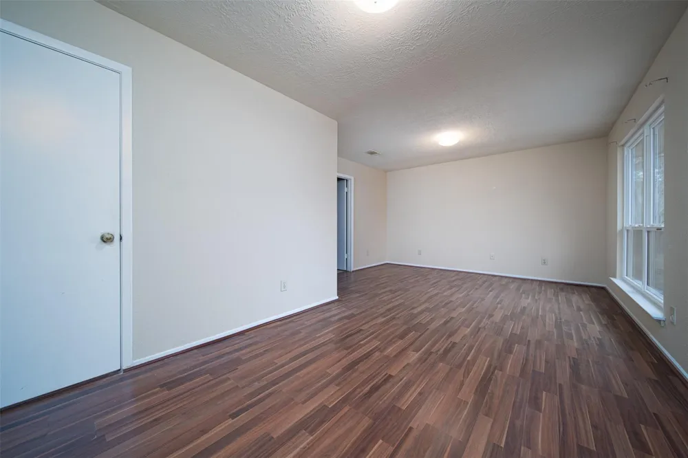 2411 Gunston Ct Sugar Land, TX 77478