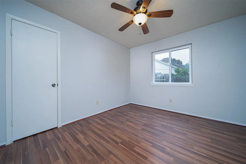 2411 Gunston Ct Sugar Land, TX 77478