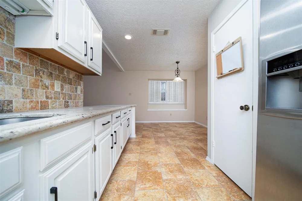 2411 Gunston Ct Sugar Land, TX 77478