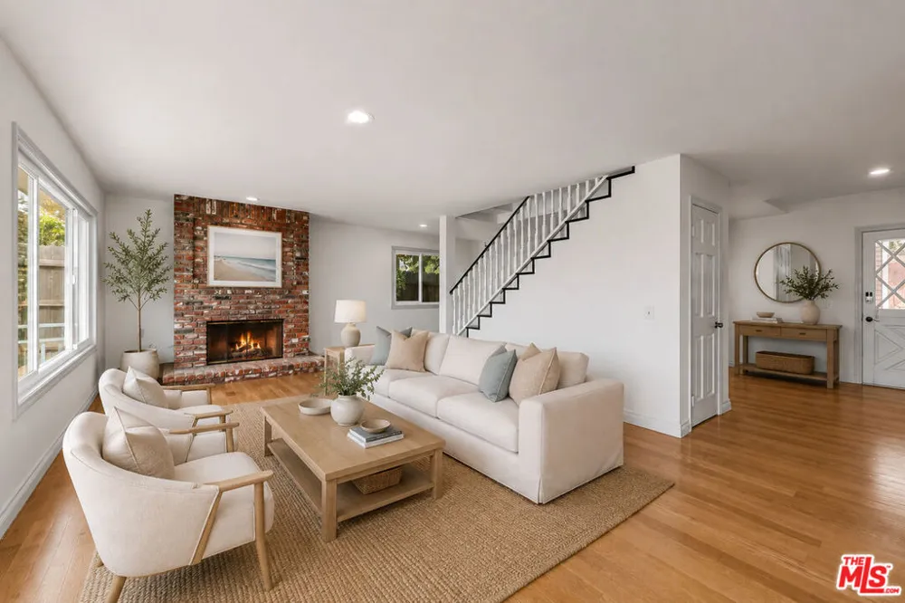 6457 Surfside Way Malibu, CA 90265