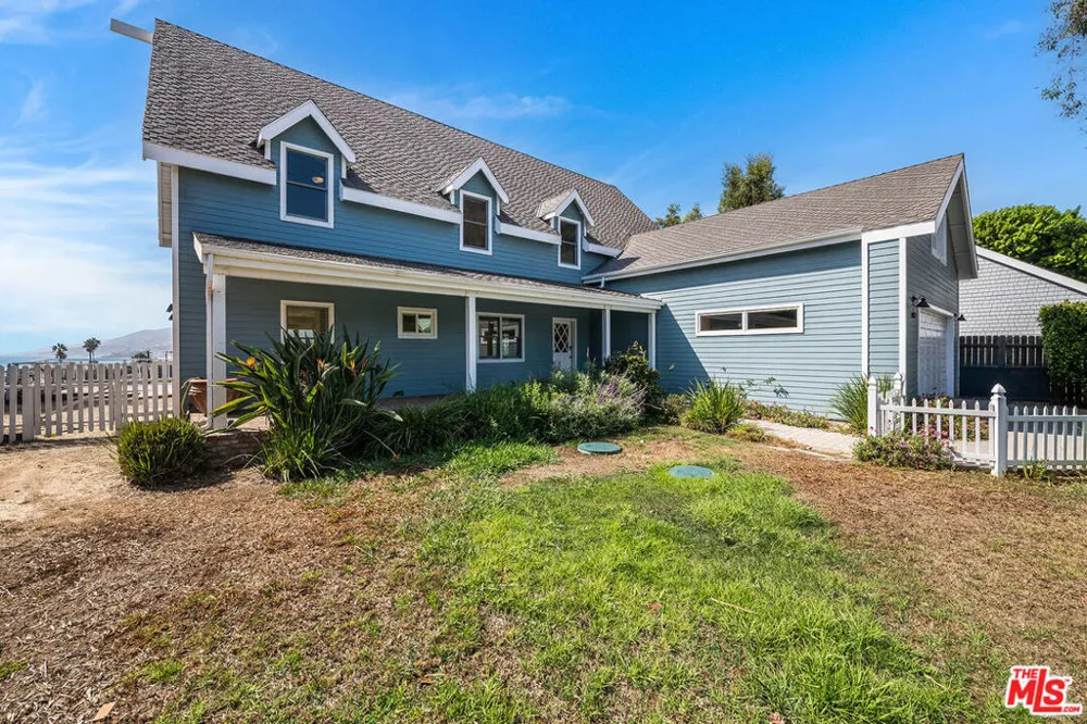 6457 Surfside Way Malibu, CA 90265