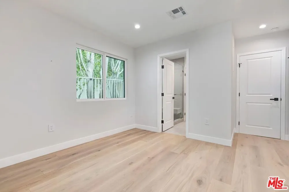 9028 Keith Avenue West Hollywood, CA 90069