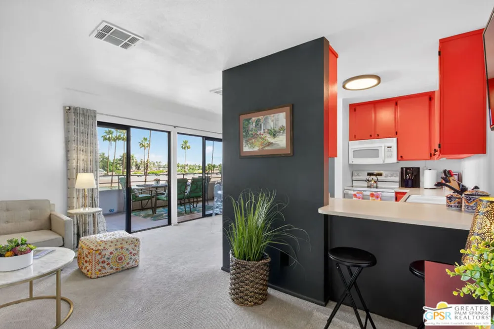 470 S Calle Encilia #B13 Palm Springs, CA 92262