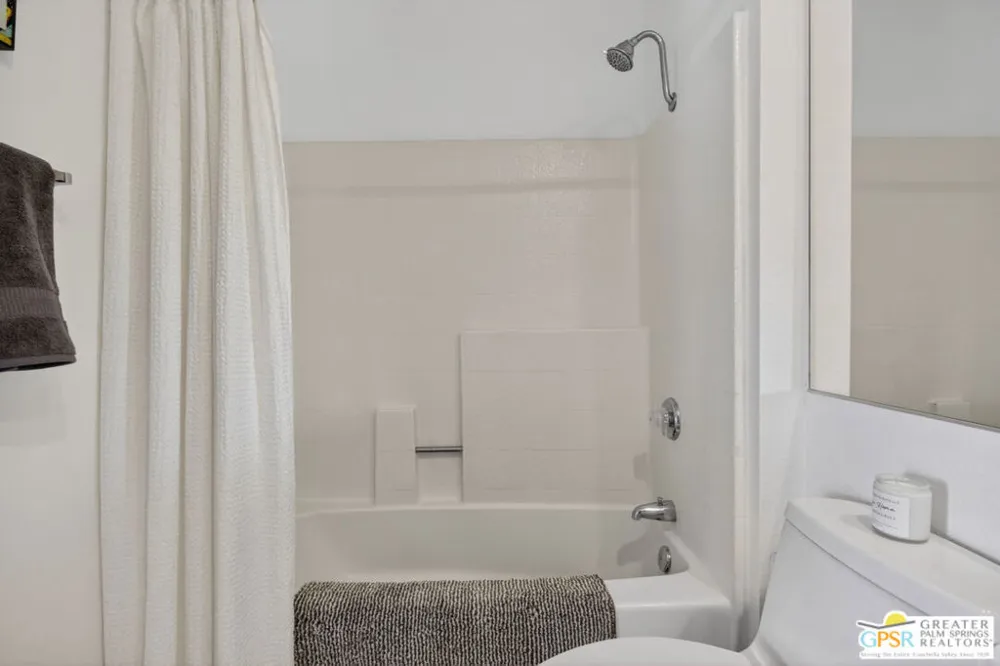 470 S Calle Encilia #B13 Palm Springs, CA 92262