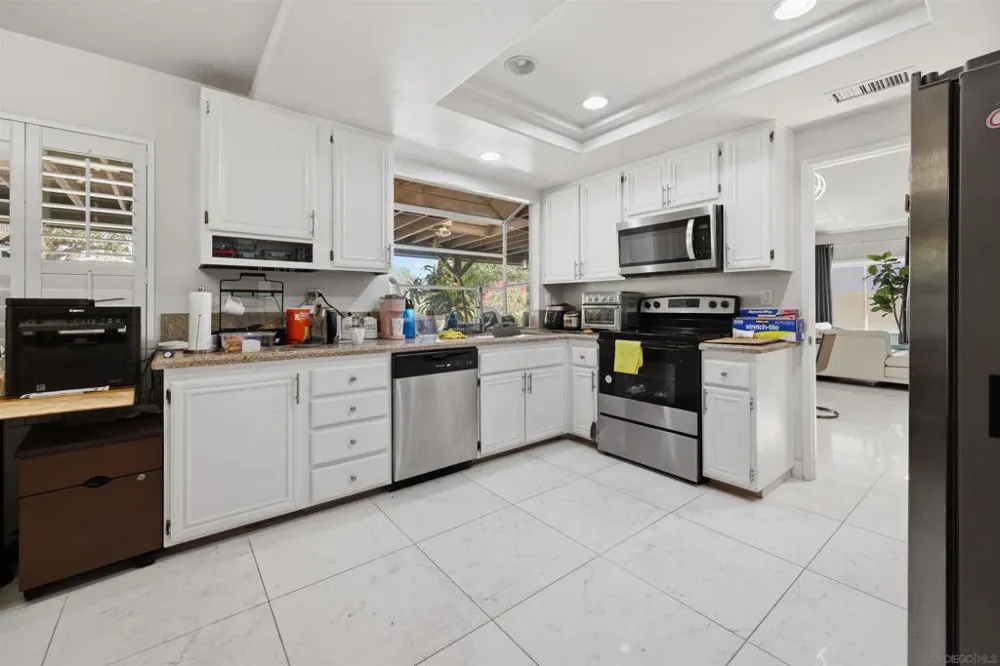 10975 Elderwood Dr San Diego, CA 92131