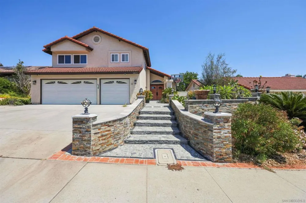 10975 Elderwood Dr San Diego, CA 92131