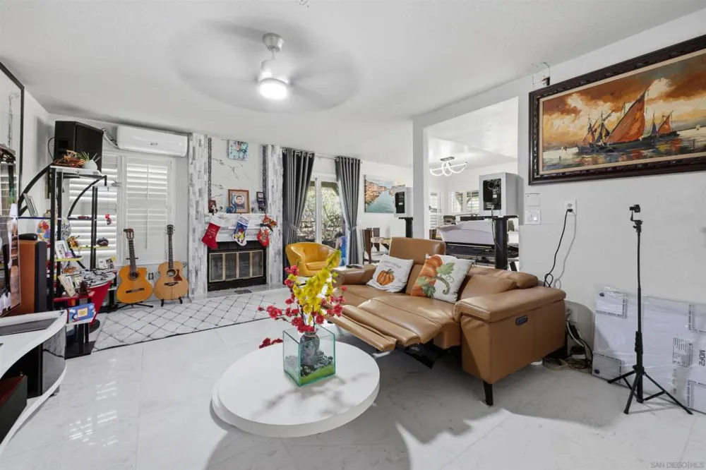 10975 Elderwood Dr San Diego, CA 92131