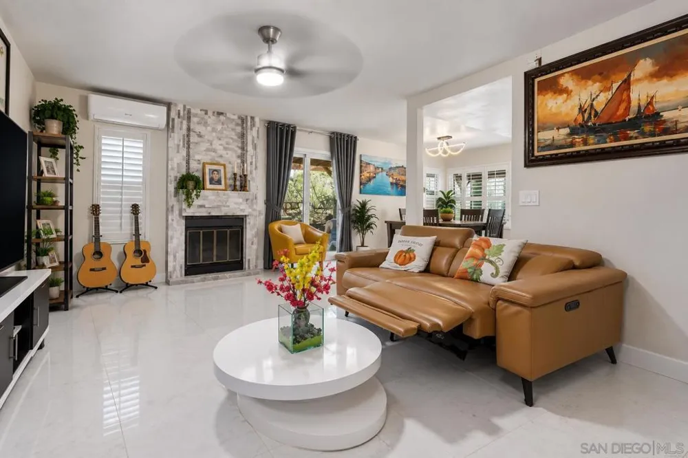 10975 Elderwood Dr San Diego, CA 92131