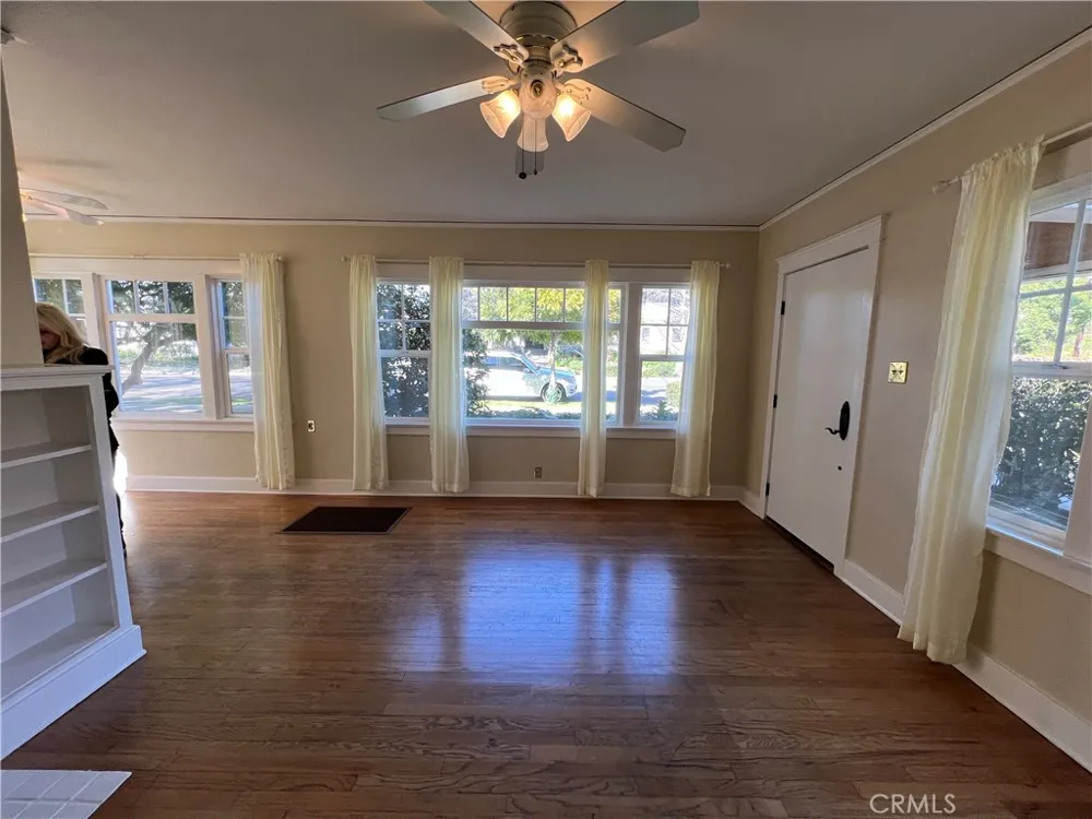 180 W 9th Street Claremont, CA 91711