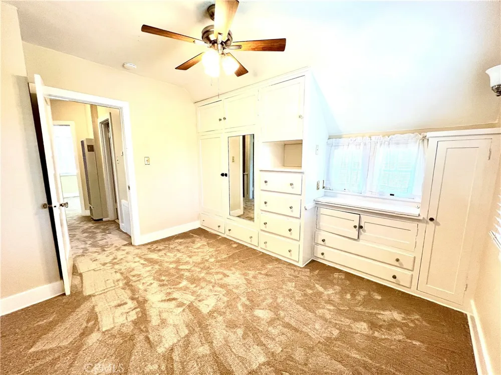 180 W 9th Street Claremont, CA 91711