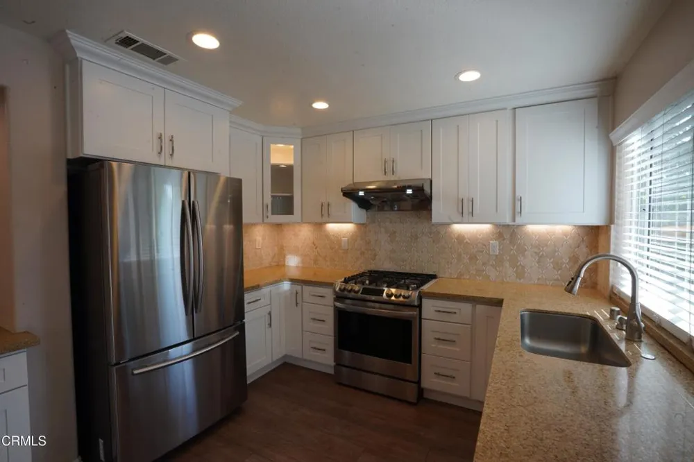 401 Hermosa Way Oxnard, CA 93036