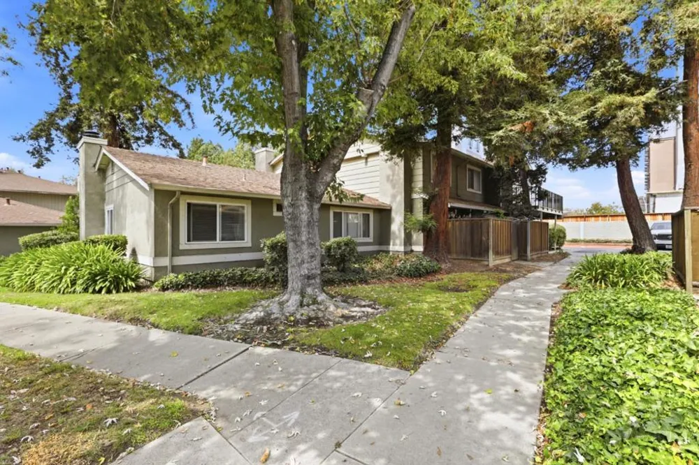 2937 Rose Avenue San Jose, CA 95127