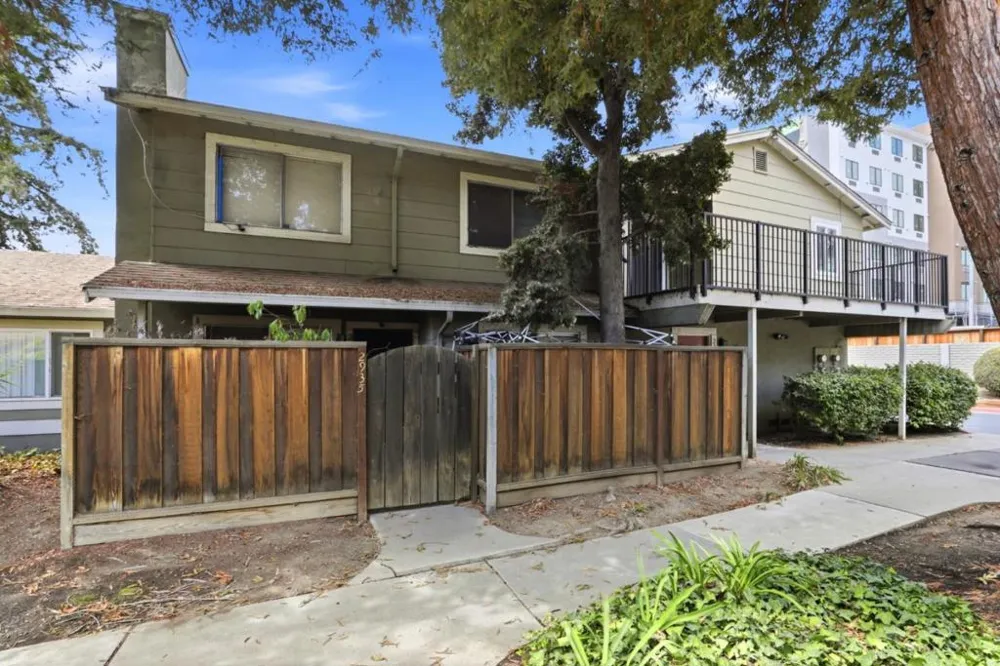 2937 Rose Avenue San Jose, CA 95127