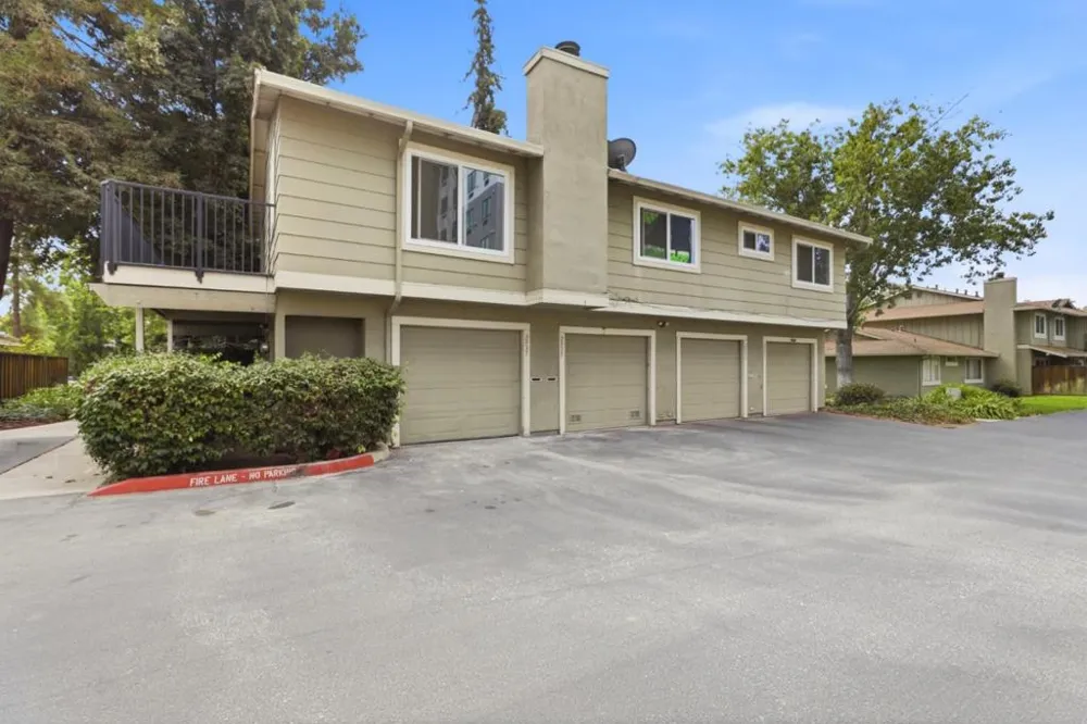 2937 Rose Avenue San Jose, CA 95127