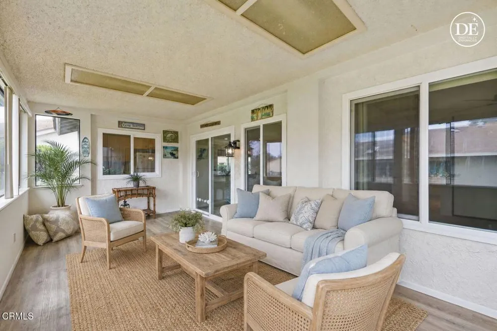 42110 Village 42 Camarillo, CA 93012