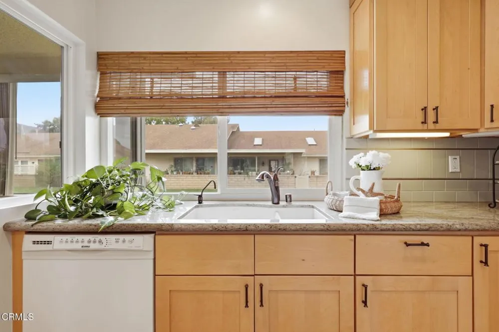 42110 Village 42 Camarillo, CA 93012