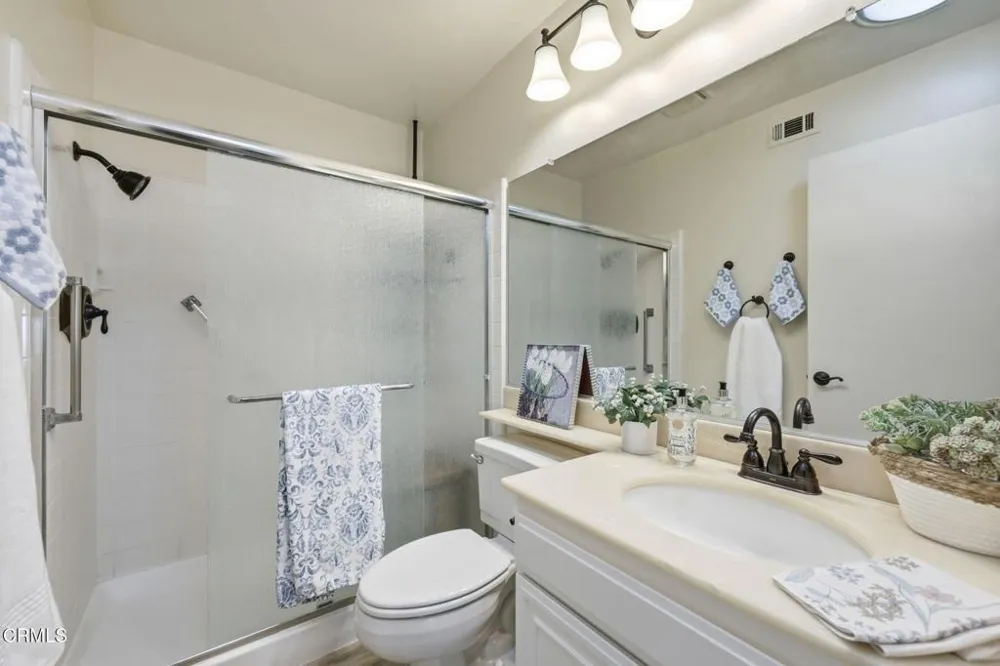 42110 Village 42 Camarillo, CA 93012