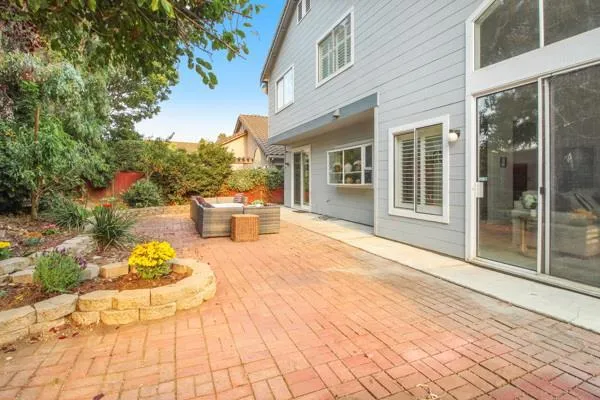 1168 Rockhaven Court Salinas, CA 93906