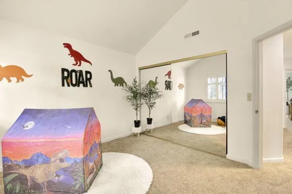 1168 Rockhaven Court Salinas, CA 93906