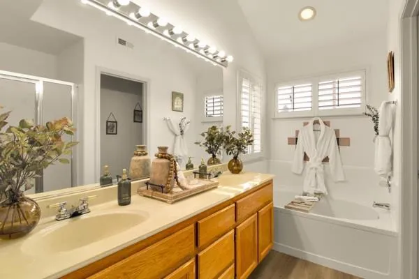 1168 Rockhaven Court Salinas, CA 93906