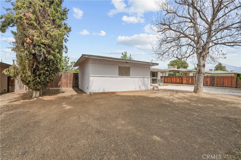 1415 Stillman Redlands, CA 92374