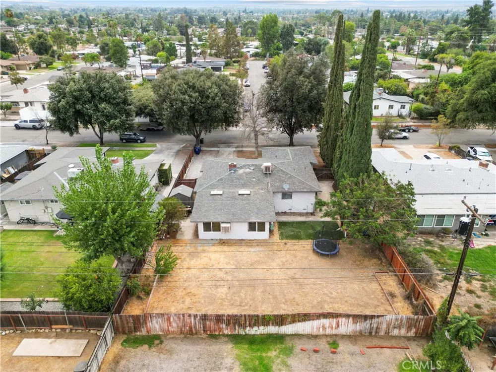 1415 Stillman Redlands, CA 92374