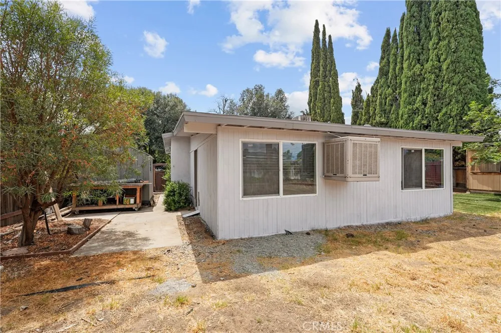 1415 Stillman Redlands, CA 92374