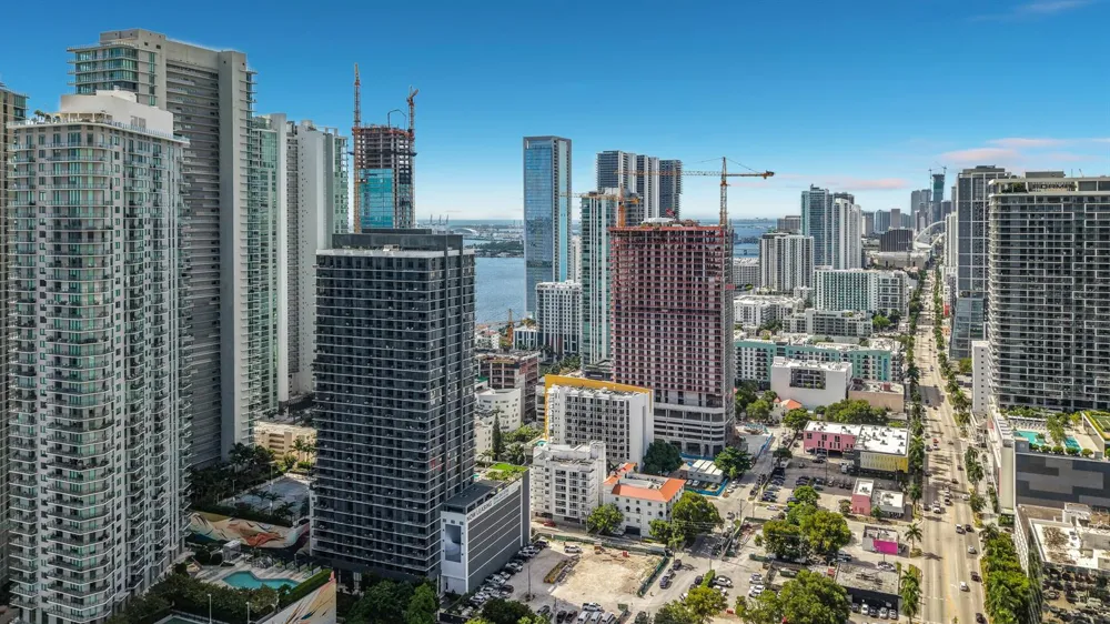444 NE 30th Street NE #903 Miami, FL 33137