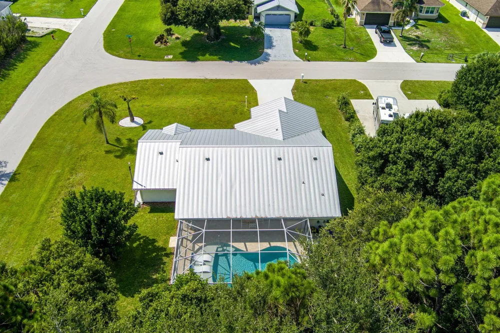 1901 SW Yellowtail Avenue Port St. Lucie, FL 34953