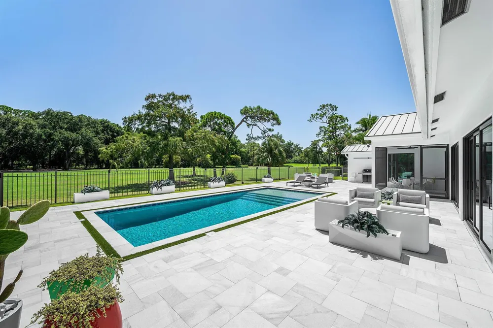 10574 Boca Woods Lane Boca Raton, FL 33428