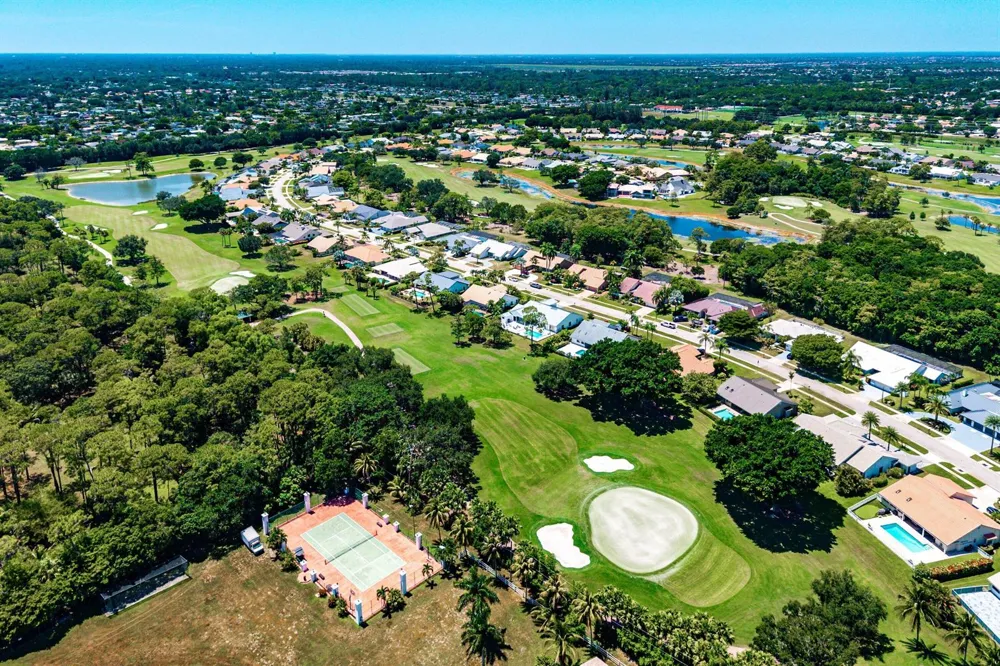 10574 Boca Woods Lane Boca Raton, FL 33428