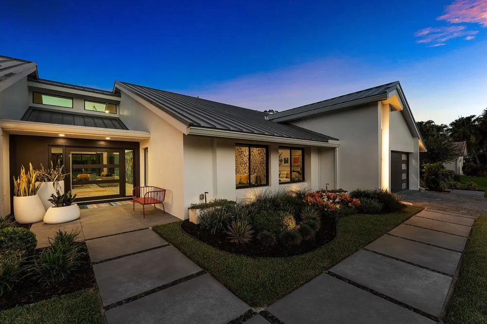 10574 Boca Woods Lane Boca Raton, FL 33428