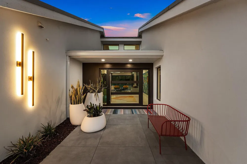 10574 Boca Woods Lane Boca Raton, FL 33428