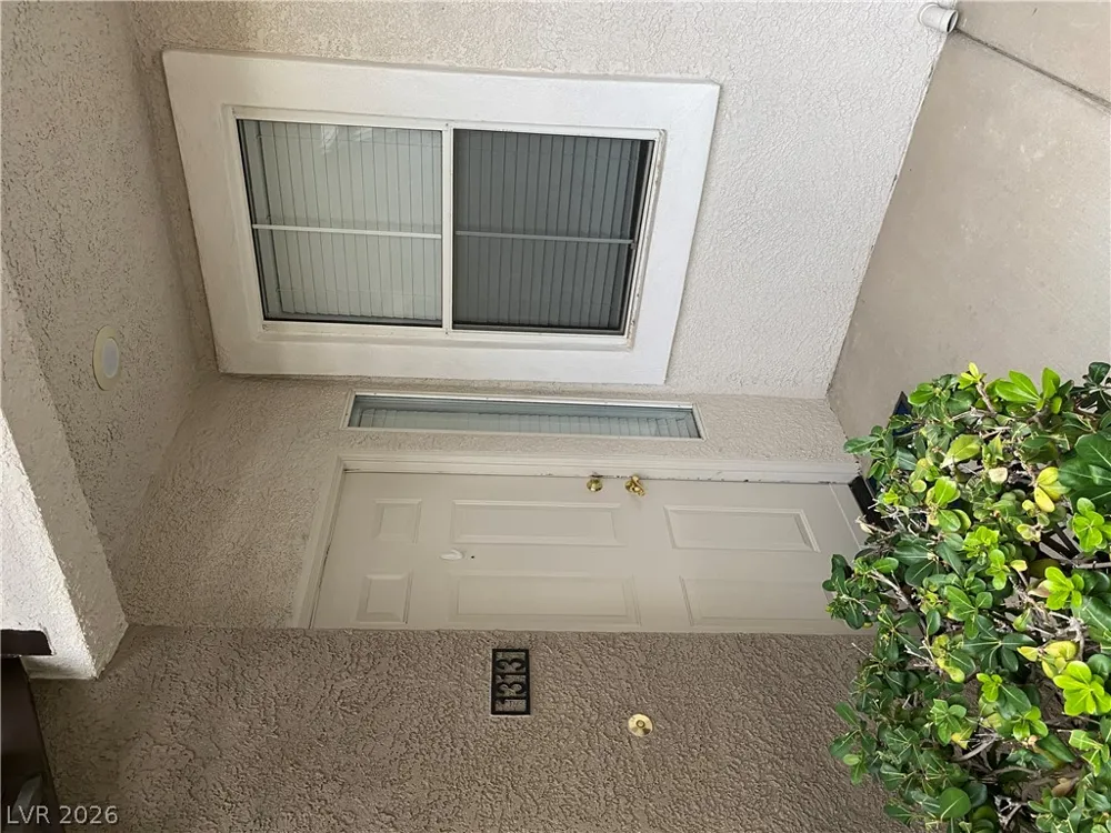 2325 Windmill Parkway #1313 Henderson, NV 89074