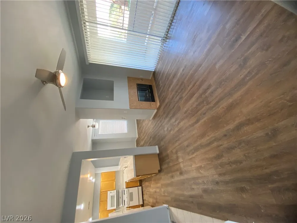 2325 Windmill Parkway #1313 Henderson, NV 89074